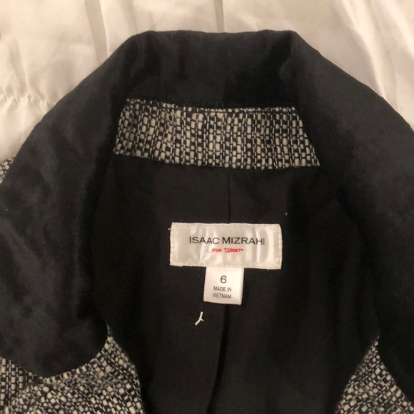 Blazer - Picture 2 of 3